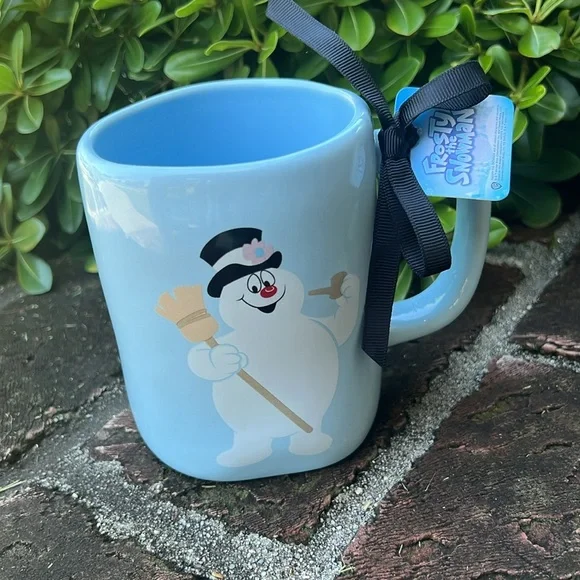 Rae Dunn "Artisan" collection Frosty the Snowman coffee cup - Picture 2 of 6